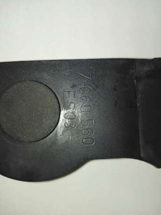 Recambio de retenedor puerta para bmw serie 1 berlina (e81/e87) 2004-2012 120d referencia OEM IAM 7060560  
