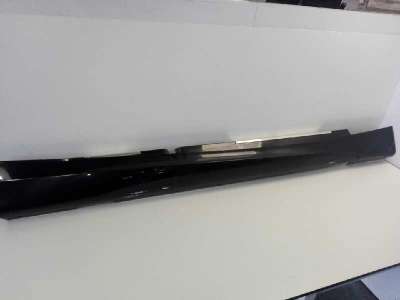 Recambio de estribos laterales para bmw serie 1 berlina (e81/e87) 2004-2012 120d referencia OEM IAM   