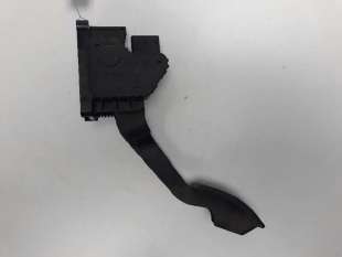 Recambio de potenciometro pedal para opel corsa d 2006-2015 essentia referencia OEM IAM 55702020   2