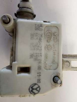 Recambio de tapa exterior combustible para seat cordoba berlina (6k2) 1999-2003 sport referencia OEM IAM 6K58621598 380959781  2