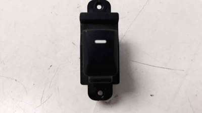 Recambio de mando elevalunas delantero derecho para kia rio (yb) 2016- 1.2 cat referencia OEM IAM 935751W010  