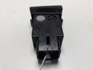Recambio de interruptor para ssangyong rexton 2003-2012 rx 270 plus / 270 xdi plus referencia OEM IAM   
