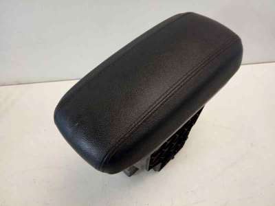 Recambio de apoyabrazos central para kia rio (yb) 2016- 1.2 cat referencia OEM IAM   