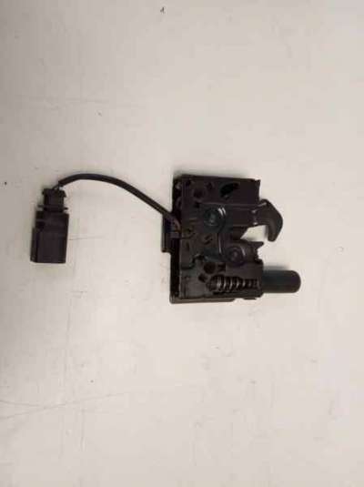 Recambio de cerradura capo para volkswagen polo 2017- edition referencia OEM IAM 8S0823509B  
