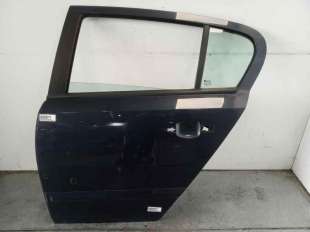 Recambio de puerta trasera izquierda para opel astra h berlina 2004-2007 sport referencia OEM IAM 94710105  