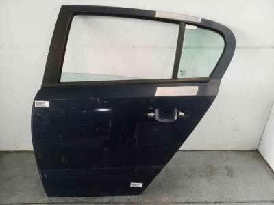 Recambio de puerta trasera izquierda para opel astra h berlina 2004-2007 sport referencia OEM IAM 94710105  