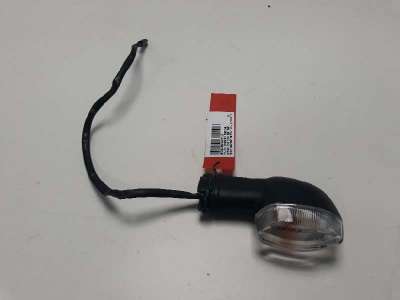 Recambio de piloto trasero derecho para yamaha xsr 900 2015- xsr 900 referencia OEM IAM 2PN833400000  