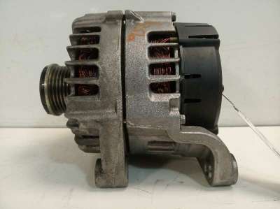 Recambio de alternador para bmw serie 3 touring (f31) 2012-2016 316d referencia OEM IAM FG18S045  AFG18D111