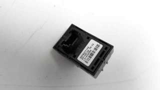 Recambio de mando elevalunas delantero derecho para bmw serie 3 touring (f31) 2012-2016 316d referencia OEM IAM 9208107  