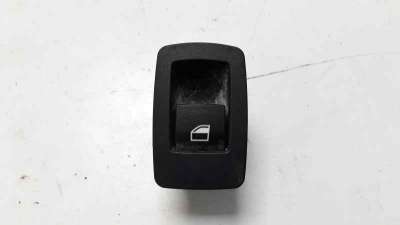 Recambio de mando elevalunas trasero derecho para bmw serie 3 touring (f31) 2012-2016 316d referencia OEM IAM 9208108  