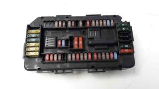 Recambio de caja reles / fusibles para bmw serie 3 touring (f31) 2012-2016 316d referencia OEM IAM 922487904 6114V7 