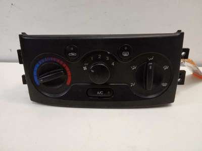 Recambio de mando climatizador para daewoo kalos 2002-2004 1.4 cat referencia OEM IAM   