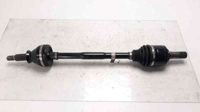 Recambio de transmision trasera izquierda para maserati ghibli 2013- diesel referencia OEM IAM 06700054540  