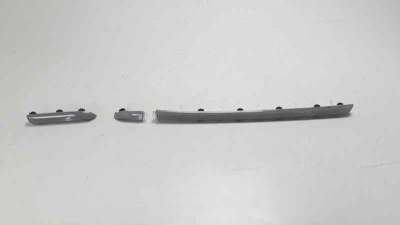 Recambio de moldura para audi a3 sportback (8va) 2012-2016 ambiente referencia OEM IAM 8V1853189  