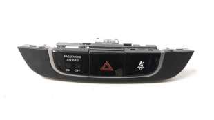 Recambio de warning para hyundai ix35 2010-2015 comfort 2wd referencia OEM IAM 937902S000BLH 847402S350T 