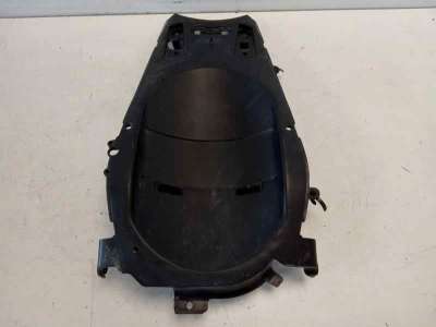 Recambio de guardabarros trasero para kawasaki er 6 2009-2012 er 6f referencia OEM IAM 350230076  