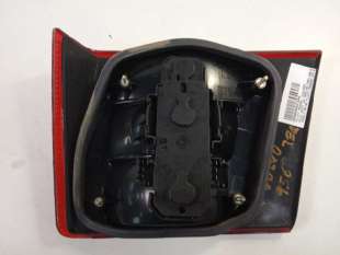 Recambio de piloto trasero izquierdo para volvo serie 940 berlina/familiar 1980-1998 2.3 cat referencia OEM IAM    2