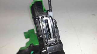 Recambio de cerradura puerta delantera derecha para kia carens ( ) 2013- x-tech referencia OEM IAM 81320A4010  