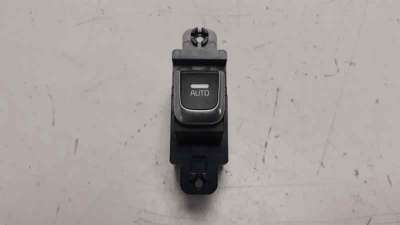 Recambio de mando elevalunas trasero derecho para kia carens ( ) 2013- x-tech referencia OEM IAM 93580A4000CA  