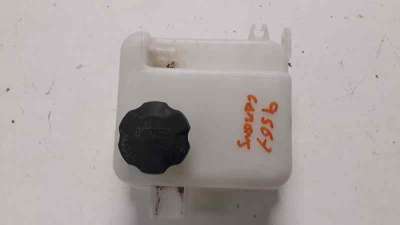 Recambio de deposito expansion para kia carens ( ) 2013- x-tech referencia OEM IAM 254303W000  