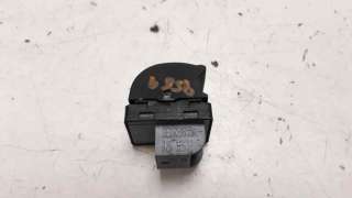 Recambio de mando elevalunas trasero derecho para seat exeo berlina (3r2) 2008-2013 style referencia OEM IAM 8E0959855A  