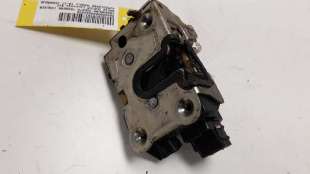 Recambio de cerradura puerta trasera izquierda para dacia duster 2010-2018 laureate 4x2 referencia OEM IAM 825031894R  