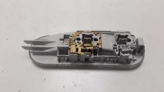 Recambio de luz interior para dacia duster 2010-2018 laureate 4x2 referencia OEM IAM 8200074362  