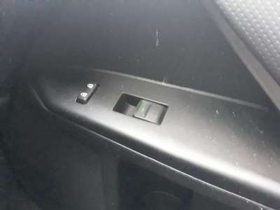 Recambio de mando elevalunas delantero derecho para toyota lexus ct 2010-2014 200h referencia OEM IAM   