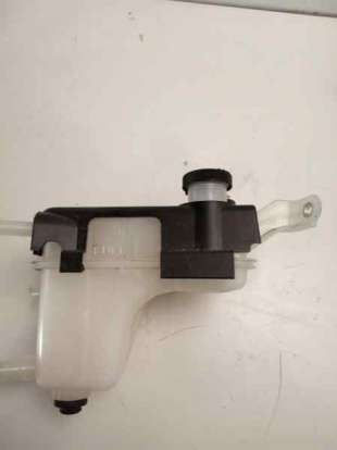 Recambio de deposito expansion para toyota lexus ct 2010-2014 200h referencia OEM IAM 1648028080   2