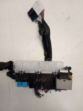 Recambio de caja reles / fusibles para toyota lexus ct 2010-2014 200h referencia OEM IAM   