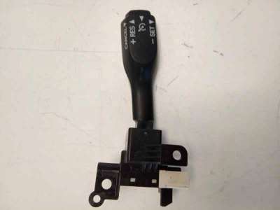 Recambio de mando volante para toyota lexus ct 2010-2014 200h referencia OEM IAM   