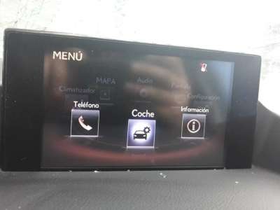 Recambio de pantalla multifuncion para toyota lexus ct 2010-2014 200h referencia OEM IAM   
