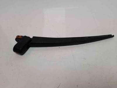 Recambio de brazo limpia trasero para kia carens ( ) 2013- 1.7 crdi cat referencia OEM IAM 98815A4000  
