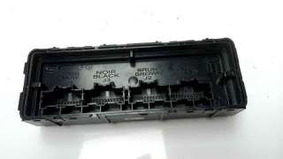Recambio de caja reles / fusibles para opel astra j lim. 2009-2015 selective referencia OEM IAM 901517430004  