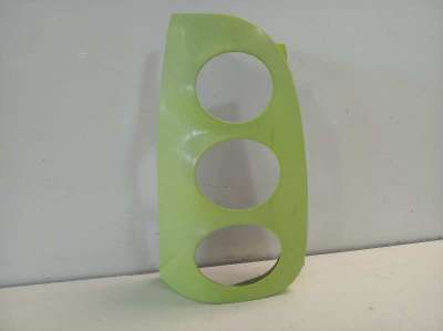 Recambio de molduras traseras para smart coupe 1998-2003 cdi pulse referencia OEM IAM 253041L  