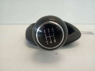 Recambio de guarnecidos palanca cambio para volkswagen passat variant (3b6) 2000-2005 edition referencia OEM IAM NVE8685  