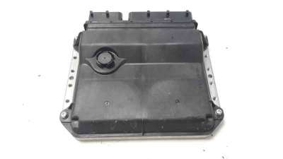 Recambio de centralita motor uce para toyota verso 2009-2018 active referencia OEM IAM 896610F410 MB2755007910 