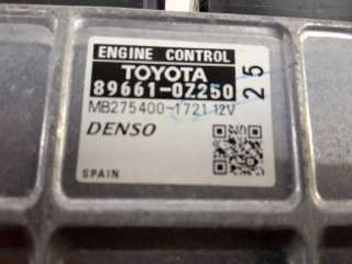 Recambio de centralita motor uce para toyota auris 2006-2012 hybrid active referencia OEM IAM 896610Z250  