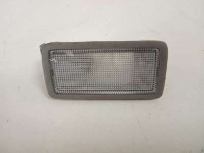 Recambio de luz interior para toyota auris 2006-2012 hybrid active referencia OEM IAM 8134030100  