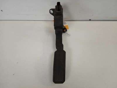 Recambio de potenciometro pedal para toyota auris 2006-2012 hybrid active referencia OEM IAM 7811002011  