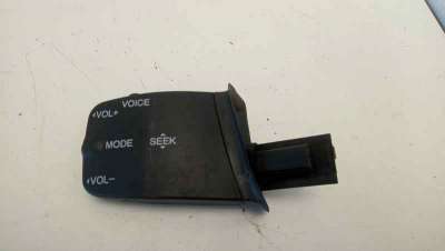 Recambio de mando volante para ford kuga (cbv) 2008-2013 titanium referencia OEM IAM 758709  