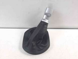 Recambio de guarnecidos palanca cambio para kia sportage 2010-2016 emotion 4x2 referencia OEM IAM 846403W020WK