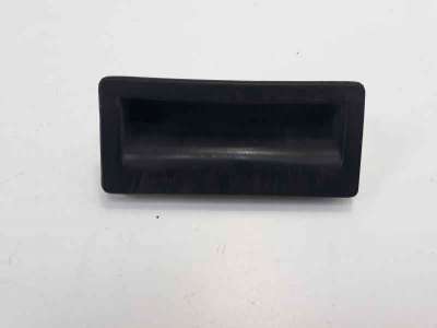 Recambio de maneta exterior porton para audi a3 sedán(8vs) 2013-2016 attraction referencia OEM IAM 5N0827566  