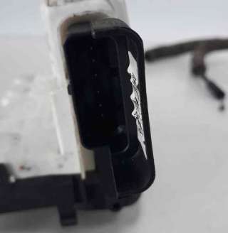 Recambio de cerradura puerta delantera derecha para citroën c3 2009-2017 attraction referencia OEM IAM 9800624680  