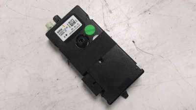 Recambio de antena para bmw serie 3 lim. (f30) 2011-2015 320d referencia OEM IAM AV923117805  