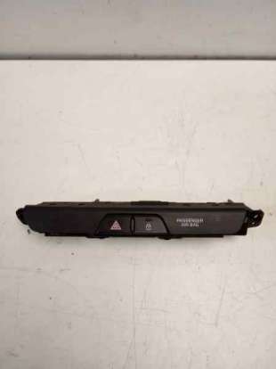 Recambio de warning para kia rio (yb) 2016- concept referencia OEM IAM 93790H8010WK 4D63611000 