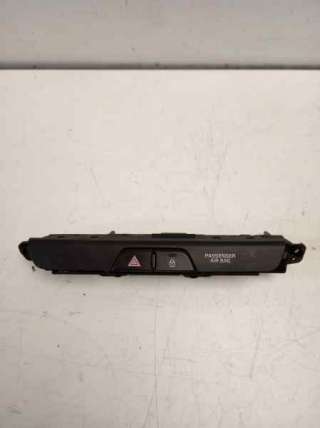 Recambio de warning para kia rio (yb) 2016- concept referencia OEM IAM 93790H8010WK 4D63611000 