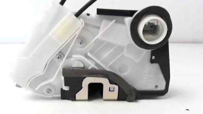 Recambio de cerradura puerta delantera derecha para toyota yaris 2017- hybrid active referencia OEM IAM   