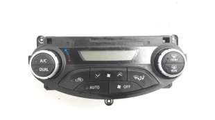 Recambio de mando climatizador para toyota yaris 2017- hybrid active referencia OEM IAM 559000D800  