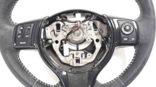 Recambio de volante para toyota yaris 2017- hybrid active referencia OEM IAM 451000D49024   2